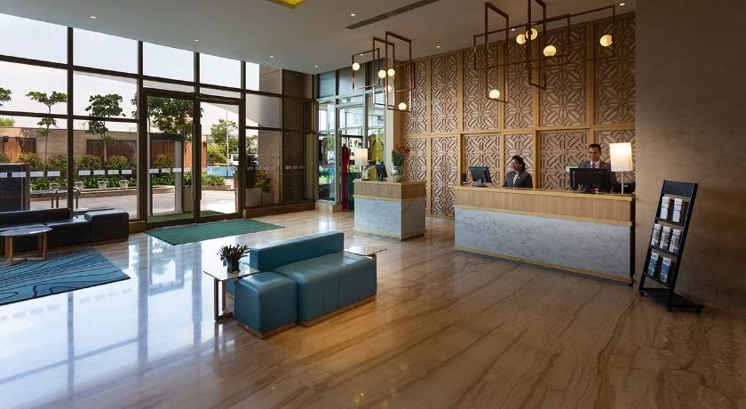 Holiday Inn Bengaluru Racecourse in Bangalore