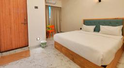 Hotel Satkar Inn in Karjat