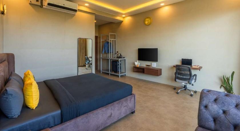 The Hosteller Bam Lonavala, Tiger Point in Lonavala