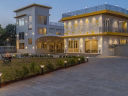 The Hosteller Bam Lonavala, Tiger Point in Lonavala