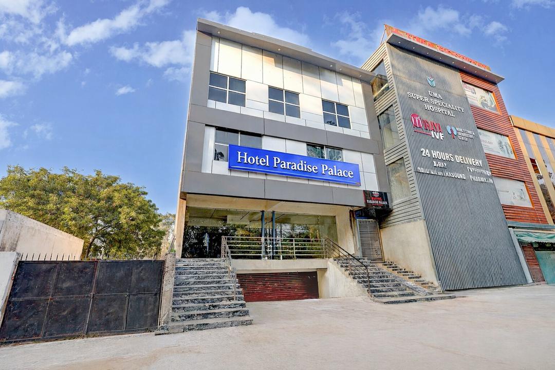Hotel Paradise Palace in Ghaziabad