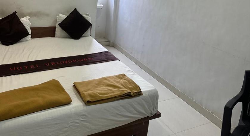 Hotel Vrundavan Lodge in Ranjangaon