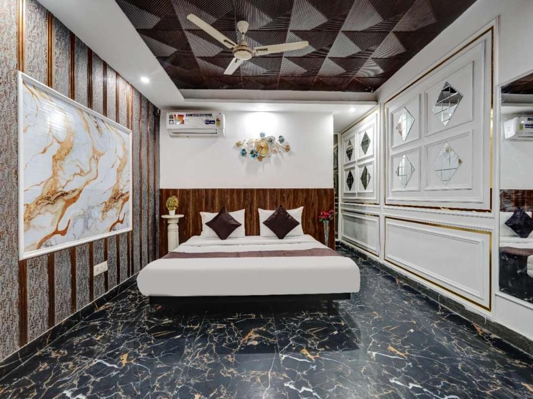 Hotel Twamev in Delhi