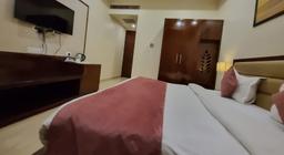 Hotel Star Wood in Dehradun