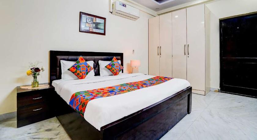 Sarla Sadan in Noida