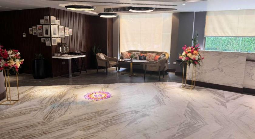 Ginger Greater Noida, Pari Chowk in Noida