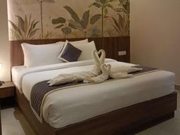 Hotel Muthahalli Grand in Bangalore