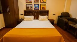 Golden M Riz Hotel in Lucknow