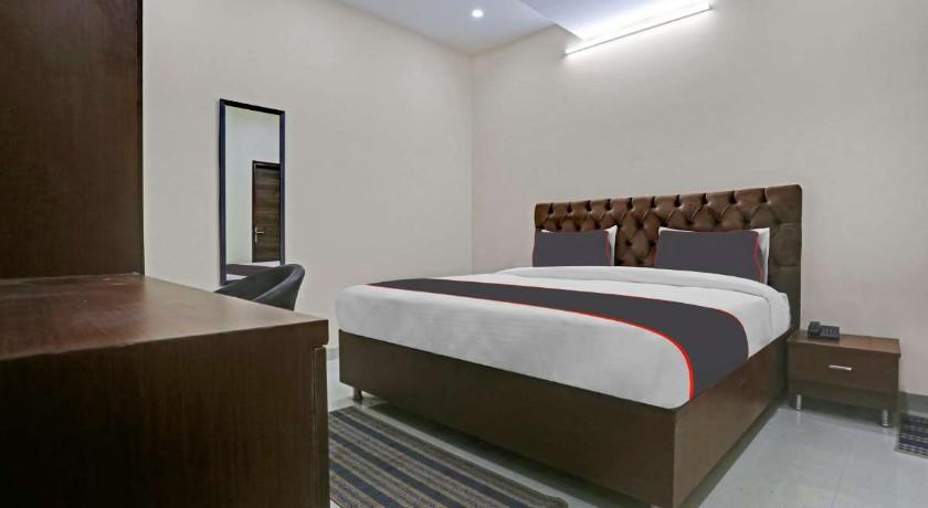 Hotel Mannat Stays in Delhi