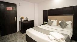 Hotel Anand Empire in Delhi