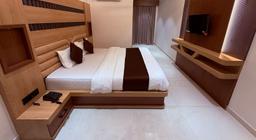 Hotel Classic Badlapur in Thane