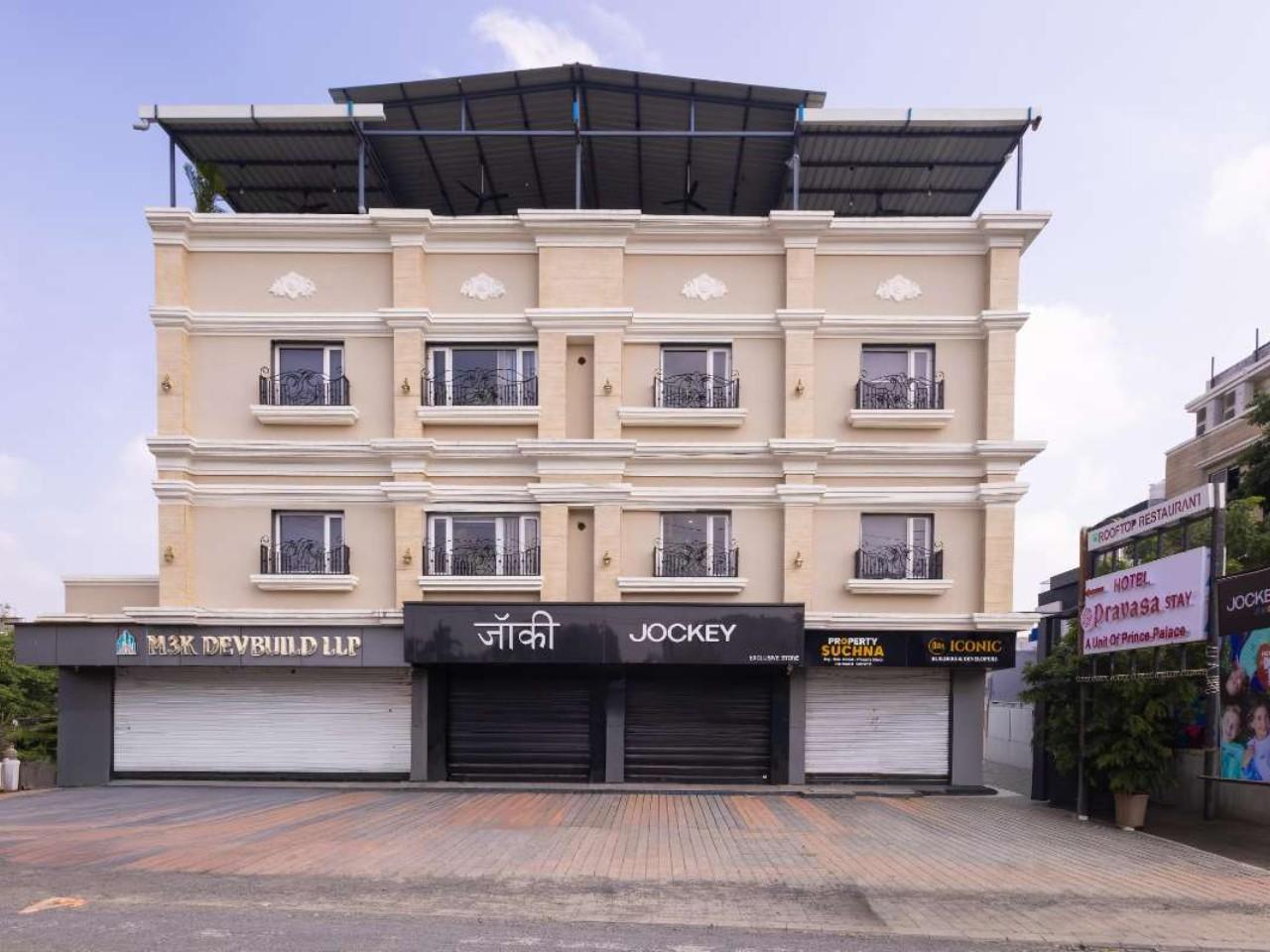Hotel Pravasa Stay, Luv Kush Square in Indore