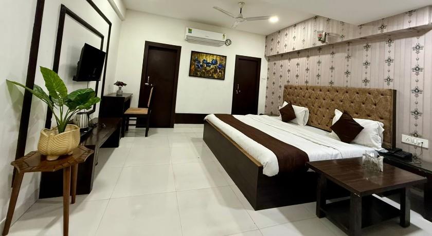 Hotel Deendayal in Bhilai