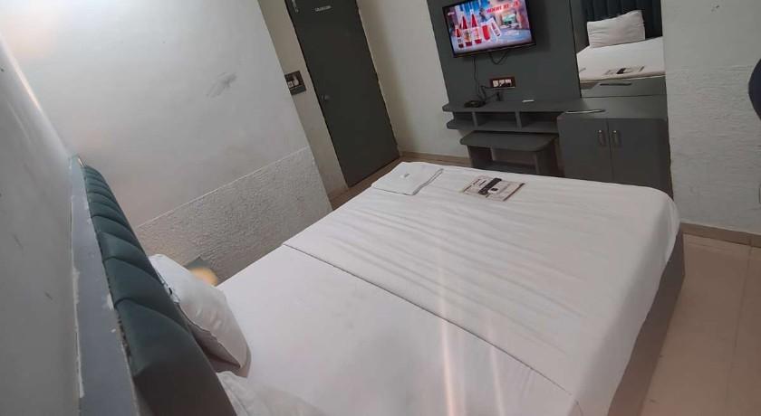 Hotel Khushboo in Ahmedabad