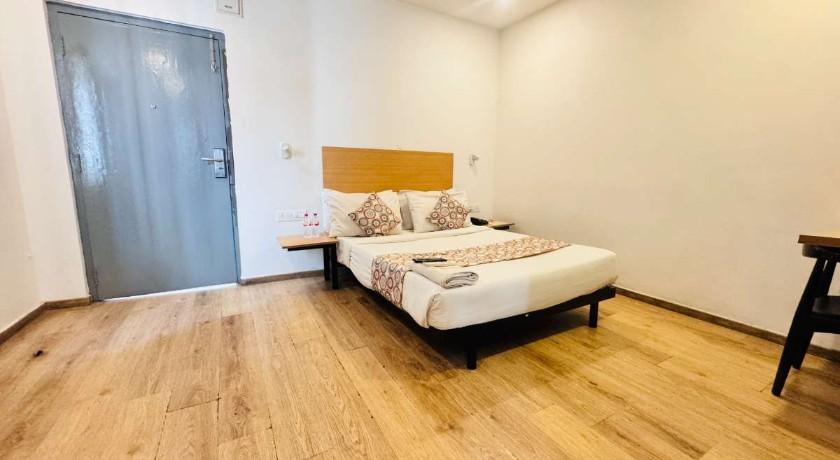 Hotel Cinco Prime in Hyderabad