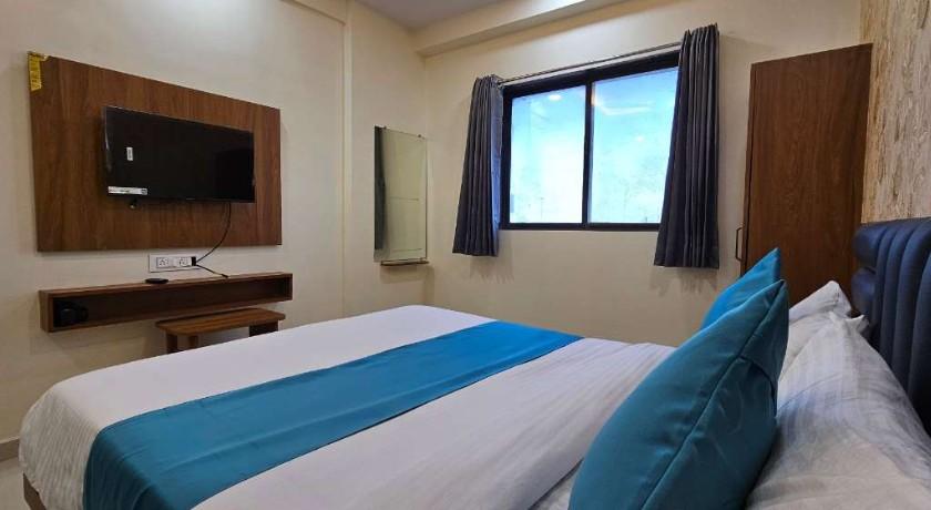 Hotel Empire in Daman