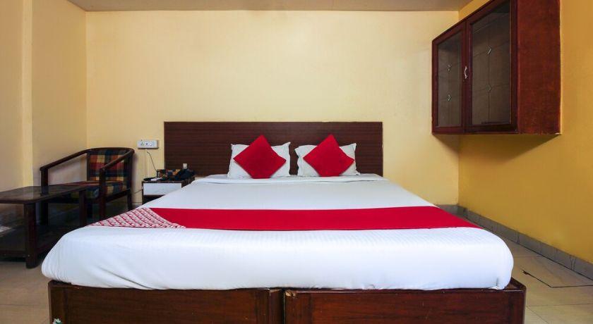 Hotel Priya Residency in Hyderabad