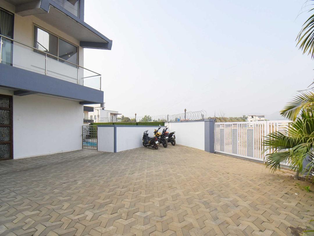DanCenter Arohi Villa | 4BHK | Pvt Pool | Lonavala in Lonavala