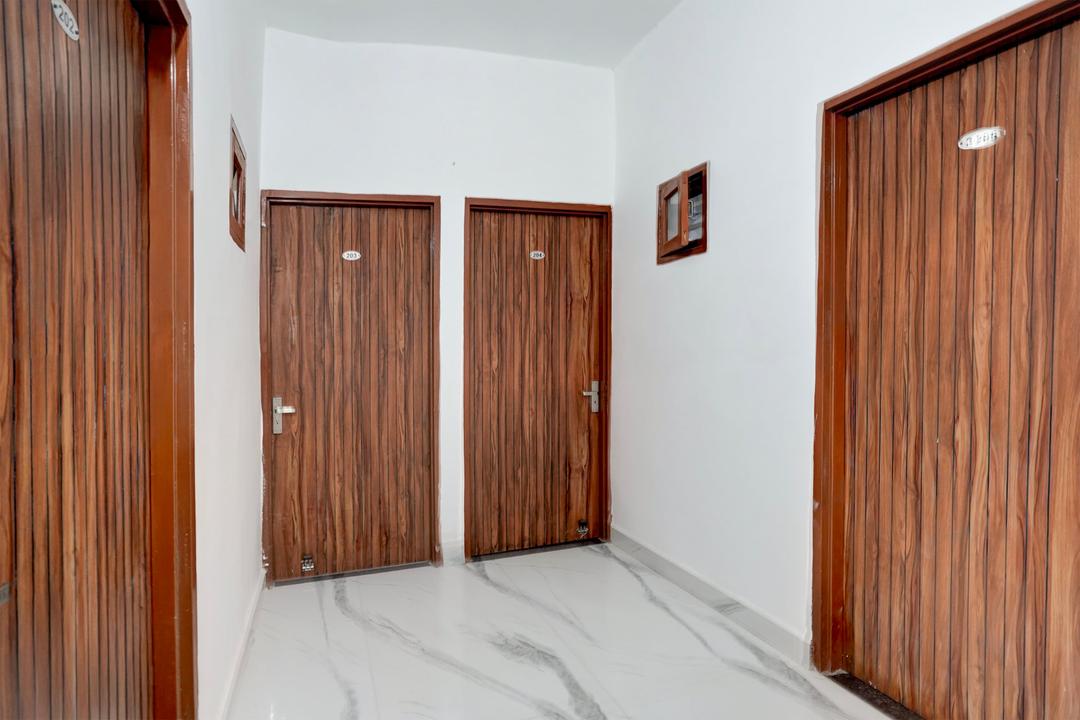 Super Hotel O ISBT Mohali Formerly Holiday Spot in Mohali