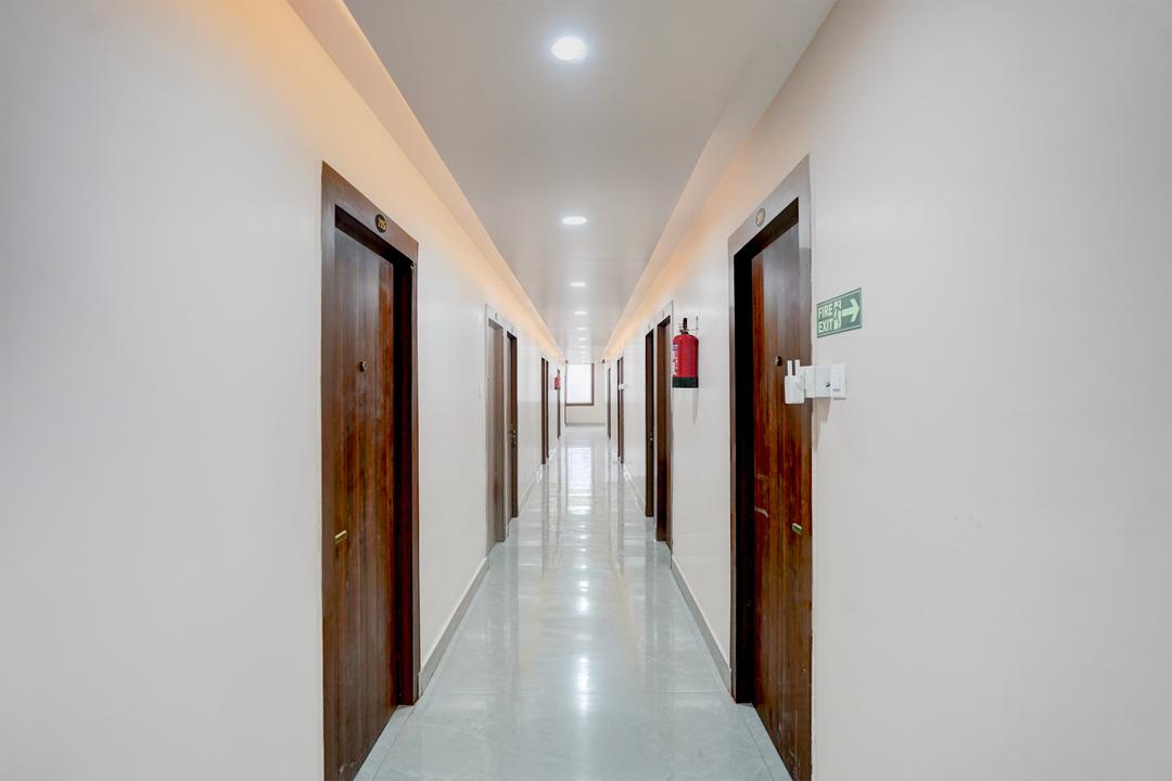 Townhouse Oak Fazalganj Formerly RR Grand in Kanpur