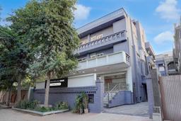 Townhouse Oak Sector 31 Noida in Noida