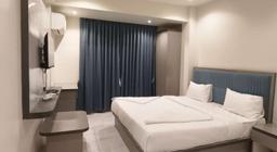 Marina Executive in Navi Mumbai