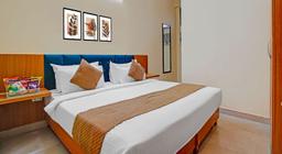 Snapstayz in Noida