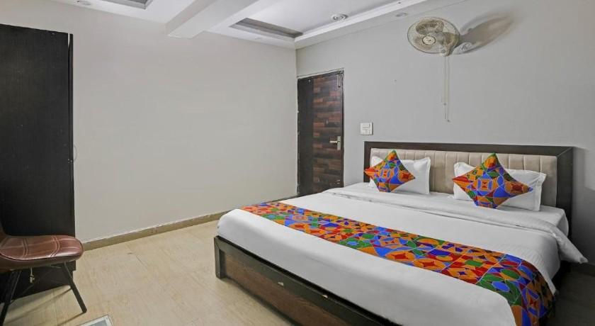 Hotel Stay Inn in Noida