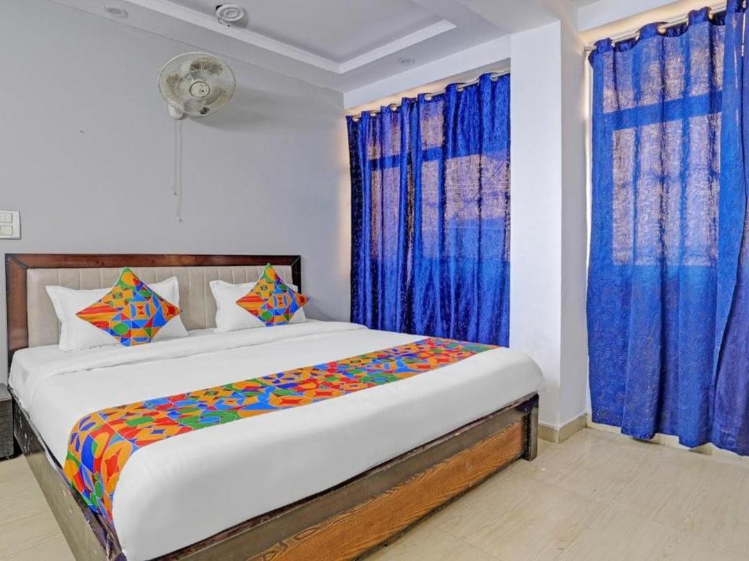 Hotel Stay Inn in Noida
