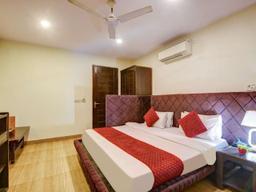 Hotel Urban in Delhi