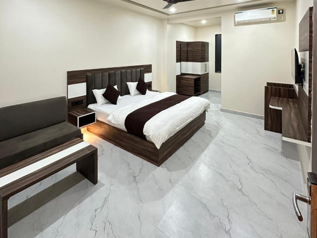 The Grand Sapphire in Lucknow