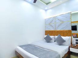 Nav Durga Guest House in Delhi