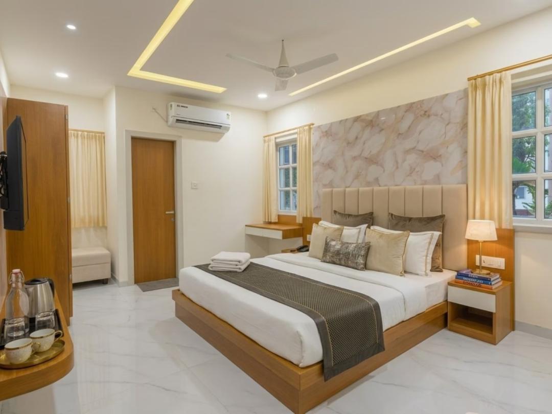 Hotel Vaikuntha Stays in Indore