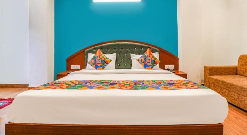 The Lime Tree Hotel in Delhi