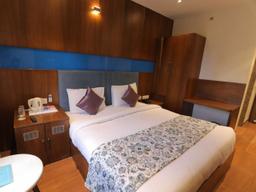 Hotel Mumbai House Express in Udaipur