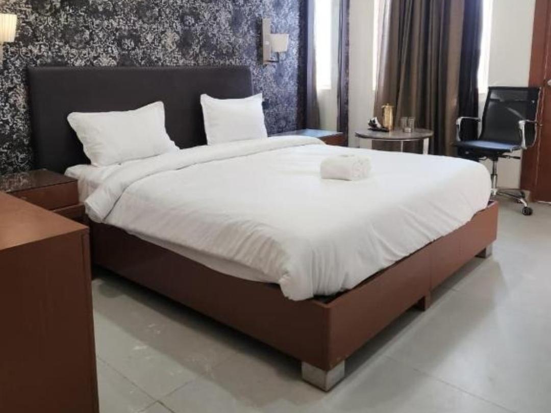 Anandam Residency Hotel in Noida