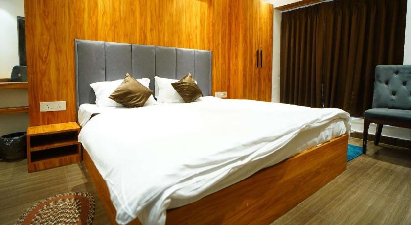JRF Hotel in Kolkata