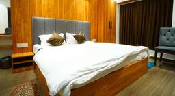JRF Hotel in Kolkata