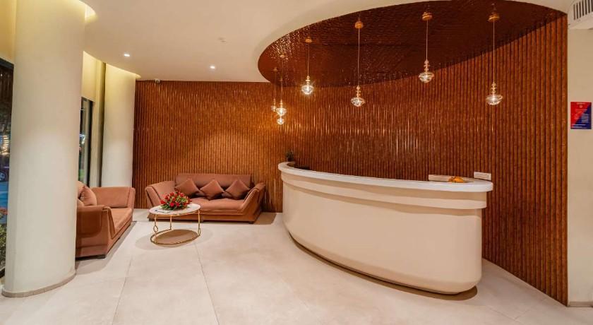 Hotel Benchmark Premier in Indore