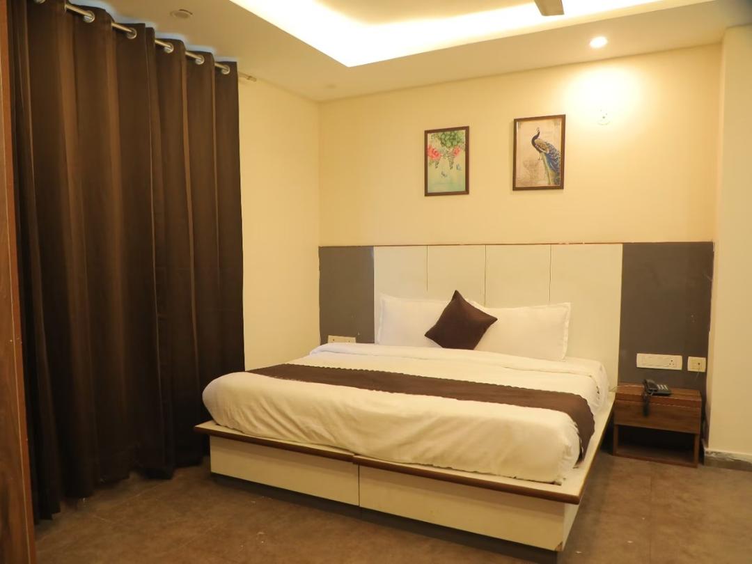 The Royal Casa Hotel and Banquet in Ghaziabad