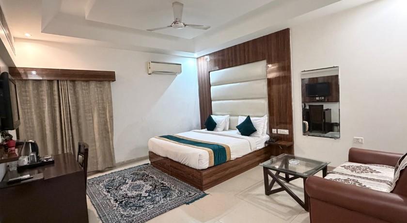 Hotel Impress in Delhi