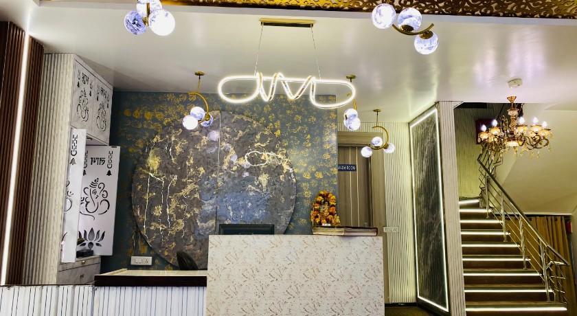 Hotel The Raj Palace in Delhi