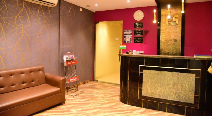 Hotel Embassy Suites in Mumbai