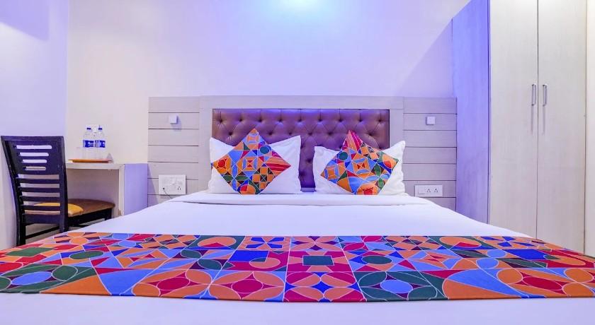 Hotel Embassy Suites in Mumbai