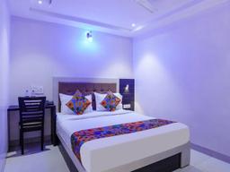 Hotel Embassy Suites in Mumbai