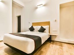 Hotel Menkaa in Patna
