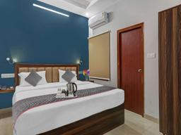 Swaroop Inn in Lucknow