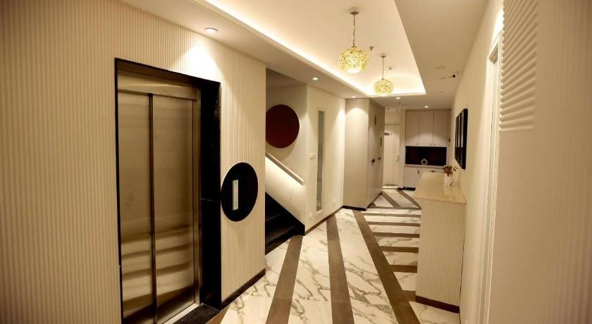 Hiraya Hotels in Mohali