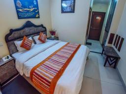 Hotel Silver Arc in Delhi