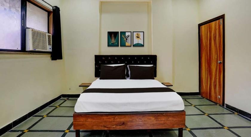 Hotel Royal Inn Ulhasnagar in Thane